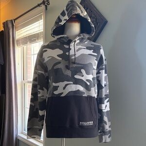 Hollister hoodie gray camo and black